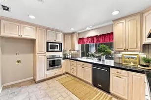 1734 Canberra Pl, El Dorado Hills, CA 95762 - Photo 14