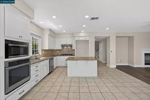 5668 Rosscommon Way, Antioch, CA 94531 - Photo 18