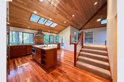 815 Wild Oak Dr, Santa Rosa, CA 95409 - Photo 2