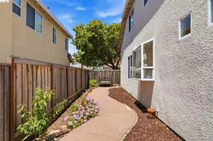 327 Hawk Ridge Dr, Richmond, CA 94806 - Photo 38