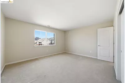327 Hawk Ridge Dr, Richmond, CA 94806 - Photo 34