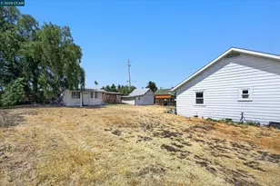 294 7th St, Rio Vista, CA 94571 - Photo 28