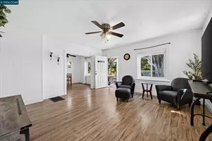294 7th St, Rio Vista, CA 94571 - Photo 6