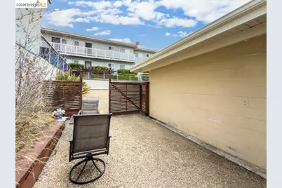 5105 Macdonald Ave, Richmond, CA 94805 - Photo 18
