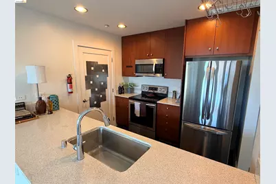 585 9th St #335, Oakland, CA 94607 - Photo 28