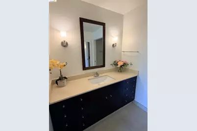 585 9th St #335, Oakland, CA 94607 - Photo 26