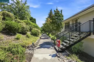 1224 Skycrest Dr, Walnut Creek, CA 94595 - Photo 24