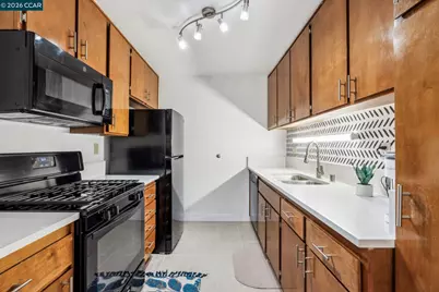 2121 Vale Rd #121, San Pablo, CA 94806 - Photo 12
