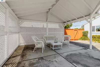 22907 Nevada, Hayward, CA 94541 - Photo 30