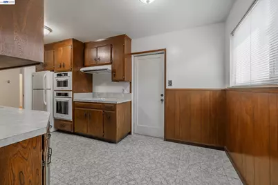 22907 Nevada, Hayward, CA 94541 - Photo 16