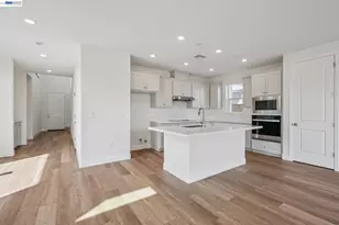 300 Colfax Ln, Oakley, CA 94561 - Photo 34