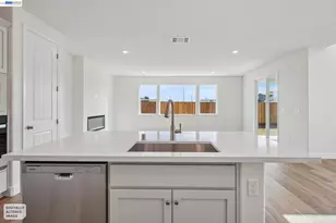 300 Colfax Ln, Oakley, CA 94561 - Photo 40