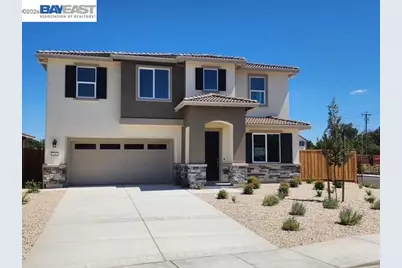 300 Colfax Ln, Oakley, CA 94561 - Photo 2