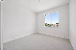 300 Colfax Ln, Oakley, CA 94561 - Photo 96