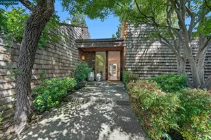 200 The Knoll, Orinda, CA 94563 - Photo 1