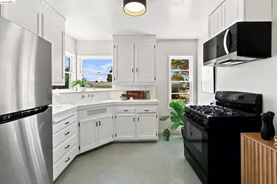 1700 Gaynor Ave, Richmond, CA 94801 - Photo 12