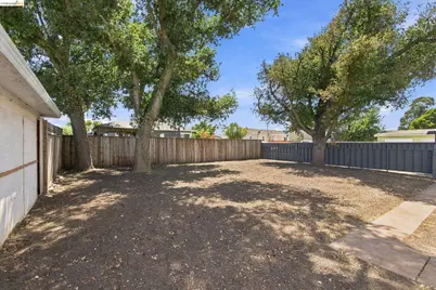 1700 Gaynor Ave, Richmond, CA 94801 - Photo 26
