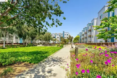6400 Christie Ave #3206, Emeryville, CA 94608 - Photo 30