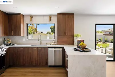 8155 Elgin Ln, Dublin, CA 94568 - Photo 8