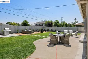 8155 Elgin Ln, Dublin, CA 94568 - Photo 26