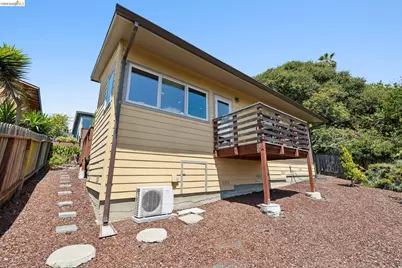 7450 Terrace Dr, El Cerrito, CA 94530 - Photo 78