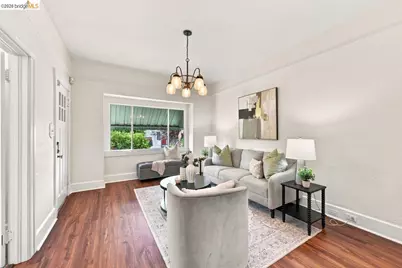 1028 57th St, Oakland, CA 94608 - Photo 8