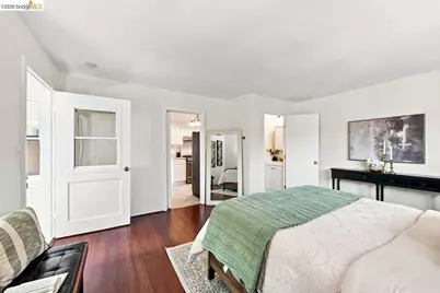 1028 57th St, Oakland, CA 94608 - Photo 32