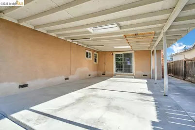 1316 Saint Frances Dr, Antioch, CA 94509 - Photo 28