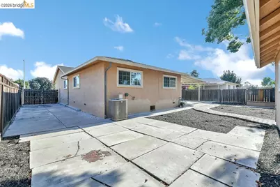 1316 Saint Frances Dr, Antioch, CA 94509 - Photo 30