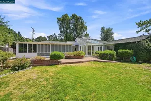 208 Ivy Dr, Orinda, CA 94563 - Photo 32