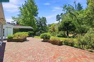 208 Ivy Dr, Orinda, CA 94563 - Photo 28