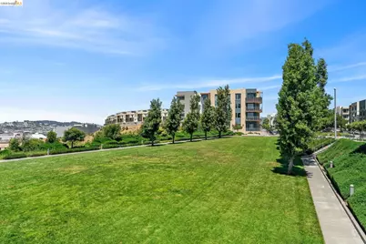 51 Innes Ct #204, San Francisco, CA 94124 - Photo 28
