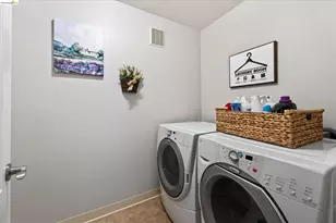 1949 Countrywood Ct, Walnut Creek, CA 94598 - Photo 16