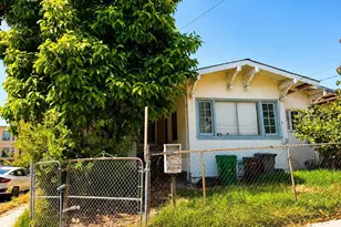 1701 10th Ave, Oakland, CA 94606 - Photo 1