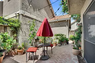 2023 Los Gatos Almaden Rd, San Jose, CA 95124 - Photo 30