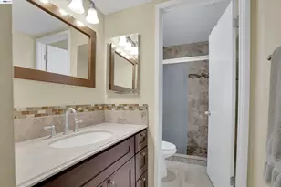 2023 Los Gatos Almaden Rd, San Jose, CA 95124 - Photo 14