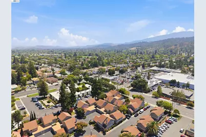 2023 Los Gatos Almaden Rd, San Jose, CA 95124 - Photo 44