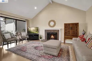 2023 Los Gatos Almaden Rd, San Jose, CA 95124 - Photo 22