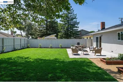 7350 Tamarack Dr, Dublin, CA 94568 - Photo 32