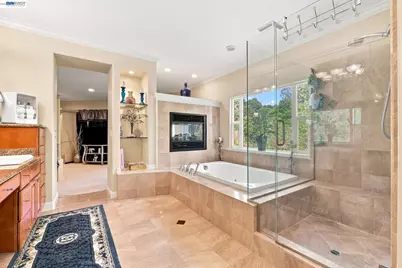 1769 Carmel Ct, Hayward, CA 94541 - Photo 38