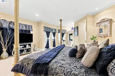 1769 Carmel Ct, Hayward, CA 94541 - Photo 46