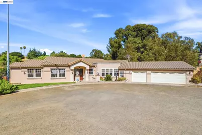 1769 Carmel Ct, Hayward, CA 94541 - Photo 2