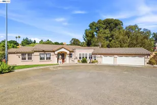 1769 Carmel Ct, Hayward, CA 94541 - Photo 2