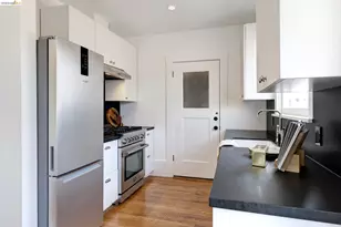 4132 Manila Ave, Oakland, CA 94609 - Photo 14
