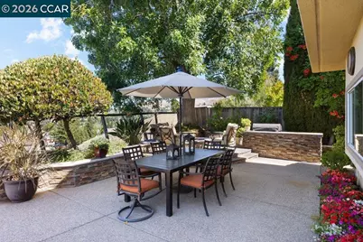 318 Sunset Dr, Danville, CA 94506 - Photo 42