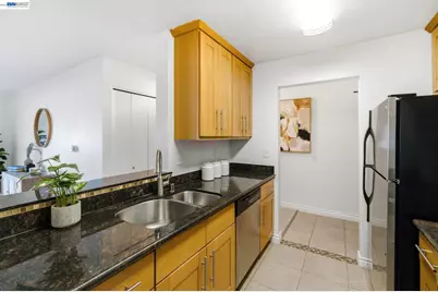 39843 Cedar Blvd #219, Newark, CA 94560 - Photo 12