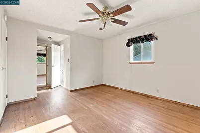 1833 Sandalwood Dr, Concord, CA 94519 - Photo 12