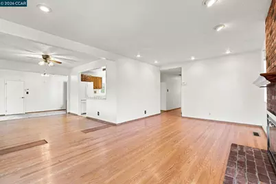 1833 Sandalwood Dr, Concord, CA 94519 - Photo 2