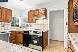 1833 Sandalwood Dr, Concord, CA 94519 - Photo 6