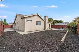 1618 Paseo Flores Dr, Suisun City, CA 94585 - Photo 40